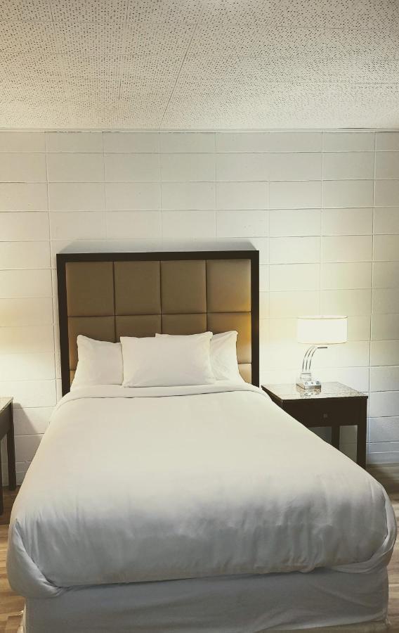 Hotel Sigma Val-d'Or Ngoại thất bức ảnh