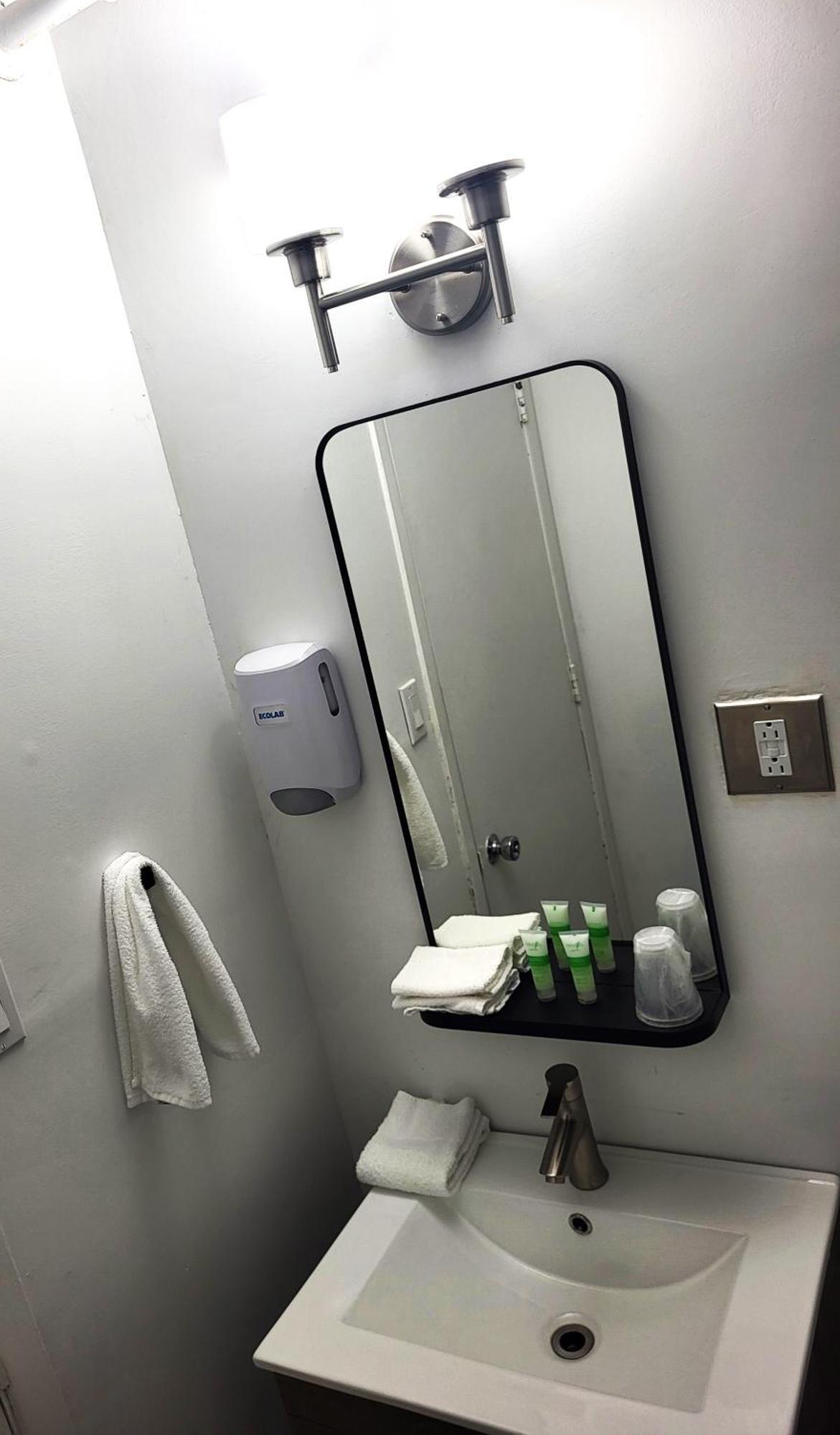 Hotel Sigma Val-d'Or Ngoại thất bức ảnh
